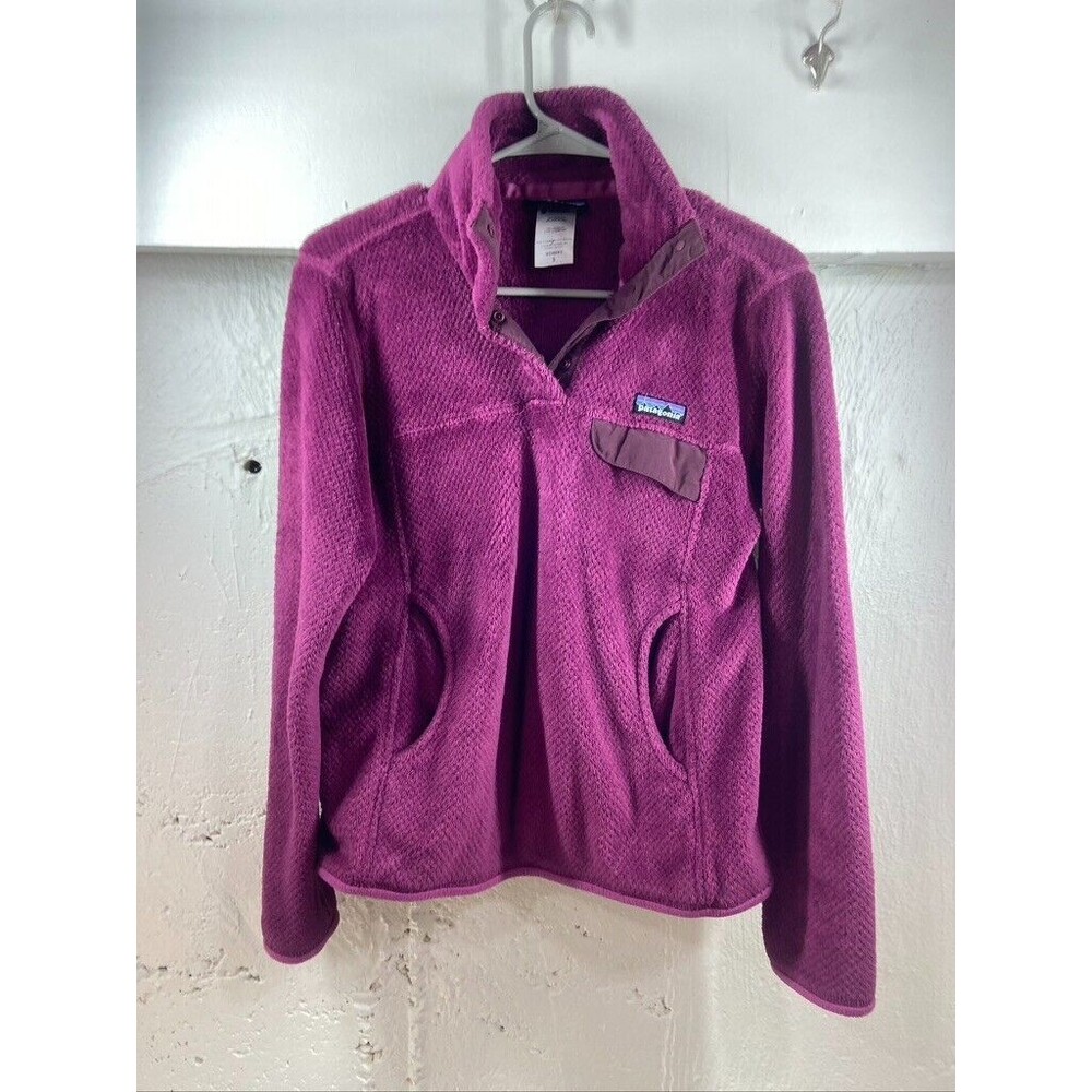 PATAGONIA WOMENS SMALL 1/4 SNAP PURPLE SWEATER KANGAROO POCKETS